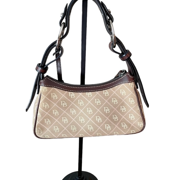 Dooney & Bourke Signature Monogram Canvas Hobo bag Vintage - Picture 2 of 9